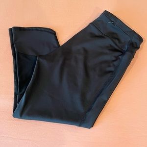 Old Navy cropped leggings